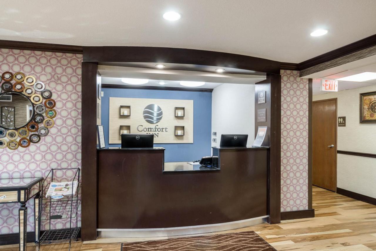 Comfort Inn Midtown Tulsa Exterior foto